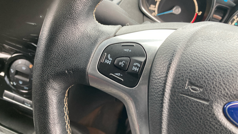 Ford Fiesta 1.5 TDCi Titanium 5dr Diesel Hatchback